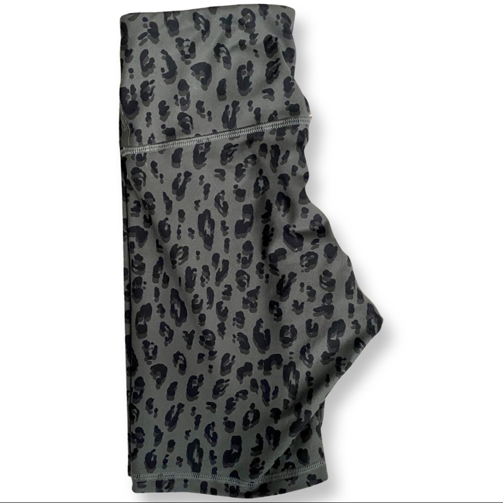 Old navy green and black Cheetah biker shorts. Size small